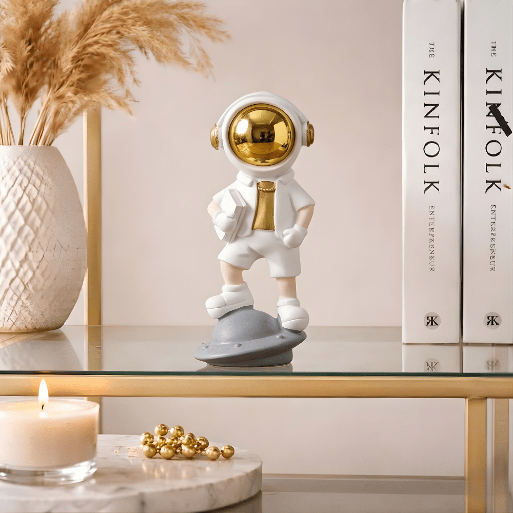 SpaceVibe™ Astronaut Figurine Modern Resin Showpiece with Golden Helmet - Memories InsiteSPACE ASTRONAUT SCULPTURE - ( WHITE)